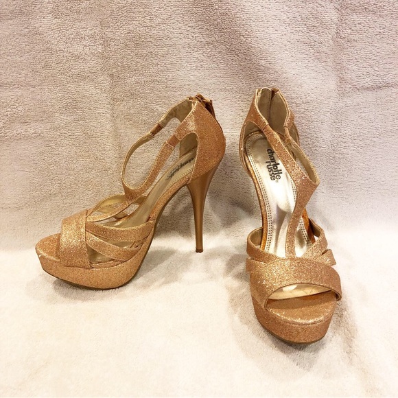 Charlotte Russe Shoes - Gold sparkle heels